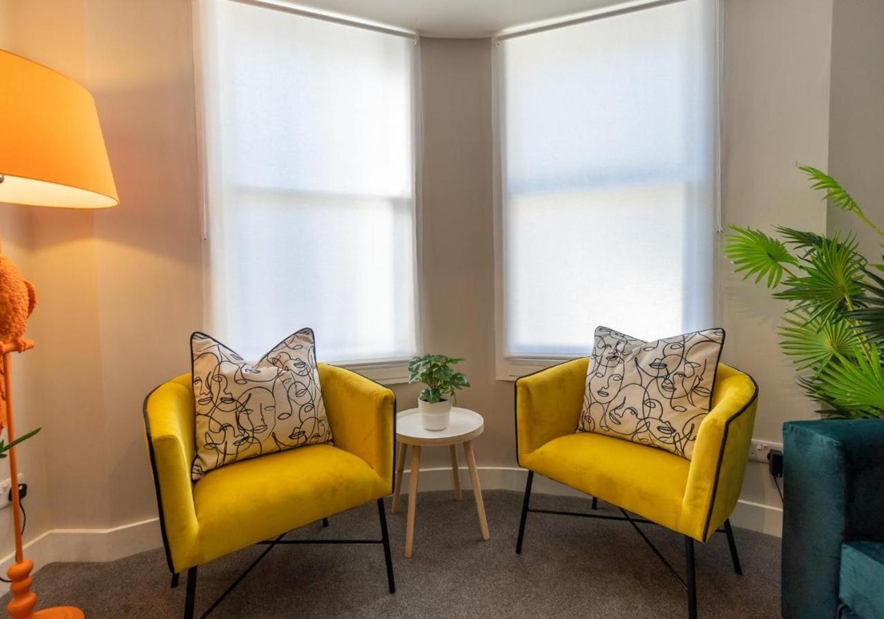 Station Lodge By My Getaways Brighton Екстериор снимка